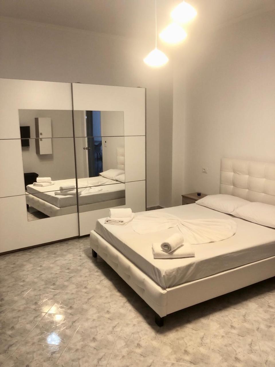 Apartament Comfy Blue Saranda Zewnętrze zdjęcie